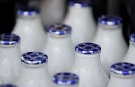 ایرانیان چقدر نوشابه و چقدر شیر می‌نوشند؟