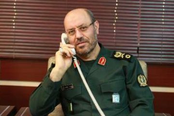 وزرای دفاع ایران و روسیه بر تداوم عملیات کوبنده تر علیه تروریست ها تأکید کردند