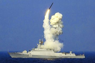 ورود احتمالی موشک “کالیبر” به آوردگاه جنگ سوریه/ آمریکا به موشک هایش مغرور نشود