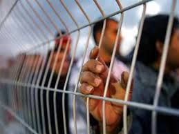 انتقال شماری از رهبران اسیر فلسطینی به سلول‌های انفرادی