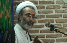 دشمن می‌خواهد با وابستگی ایران به خارج در کشورمان نفوذ کند